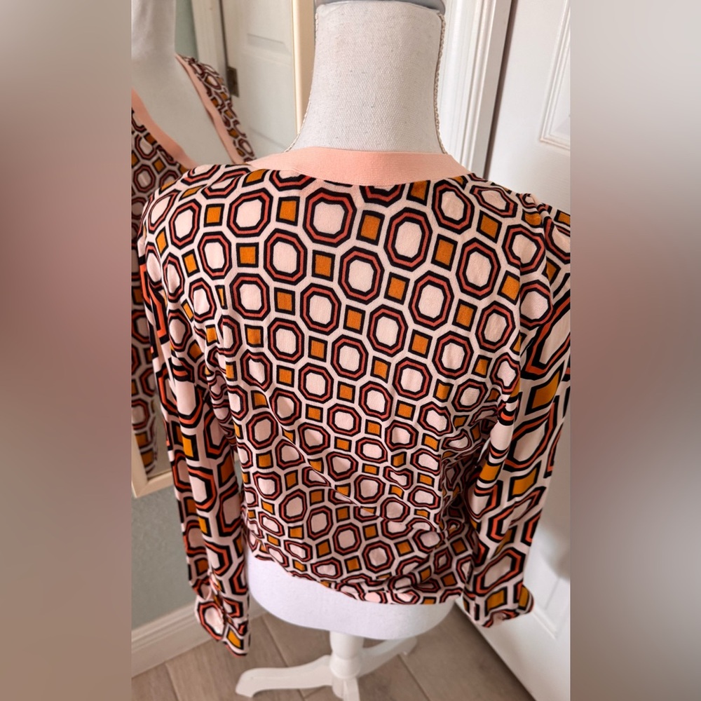 Tory Burch Wesley Cardigan Sweater Size Lrg Peach Geometric Print Silk Sleeves - Picture 14 of 16